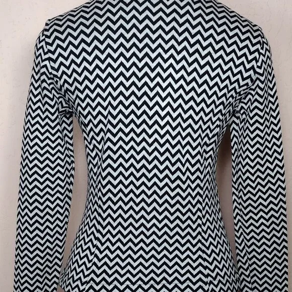 Black & White Long Sleeve Quarter Zip Mock Neck - Picture 11 of 16